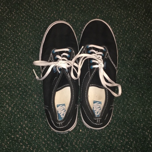 Black Vans - Picture 4 of 4